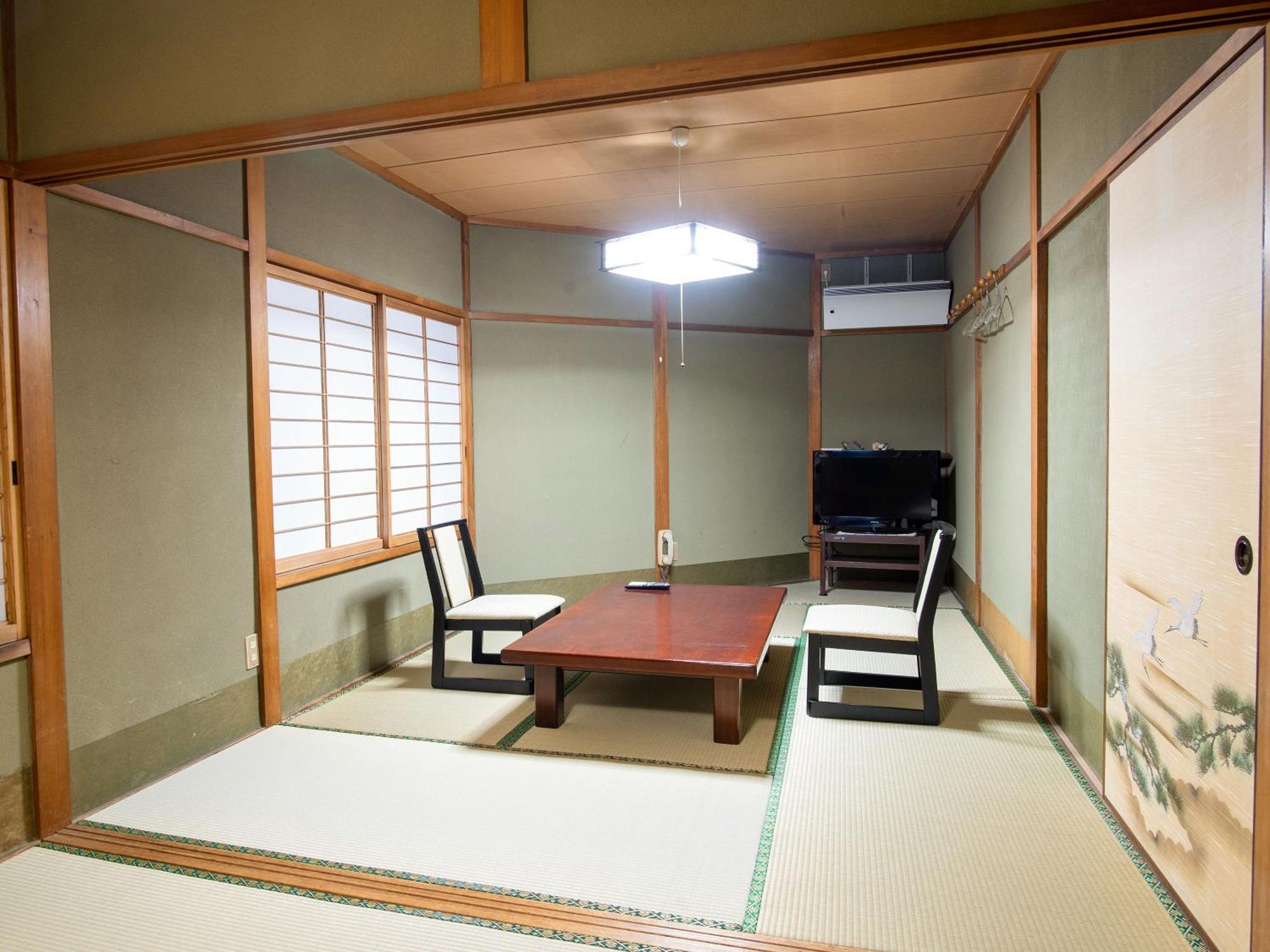 御宿鷹柳 Takamatsu Buitenkant foto